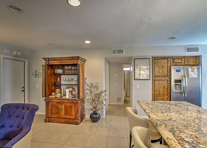 4 Mi To Old Town: Family W/ Pool & Bbq Holiday home Scottsdale