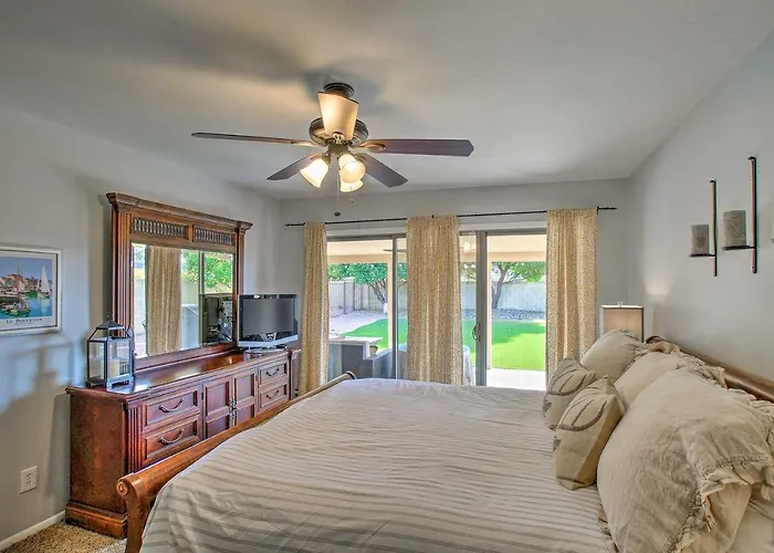 Holiday home 4 Mi To Old Town: Family W/ Pool & Bbq Scottsdale